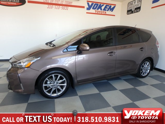 Pre Owned 2017 Toyota Prius V Five